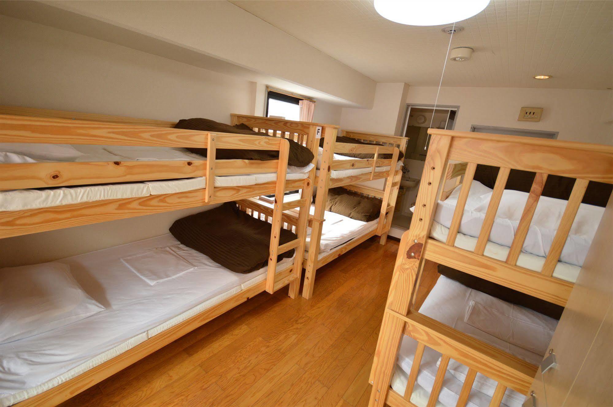 פוקואוקה Guest House Hokorobi מראה חיצוני תמונה