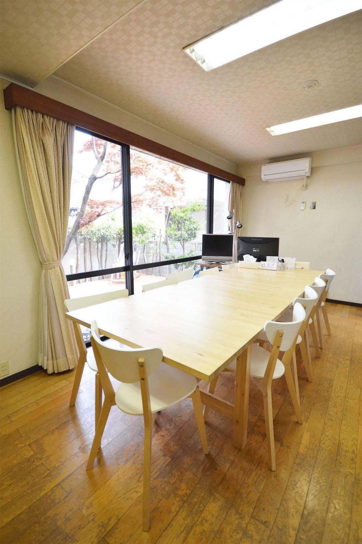 פוקואוקה Guest House Hokorobi מראה חיצוני תמונה